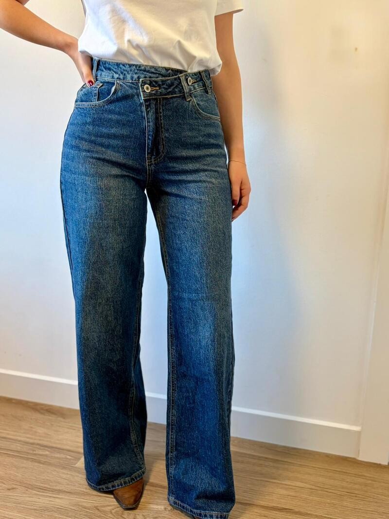 Jeans doble botonadura